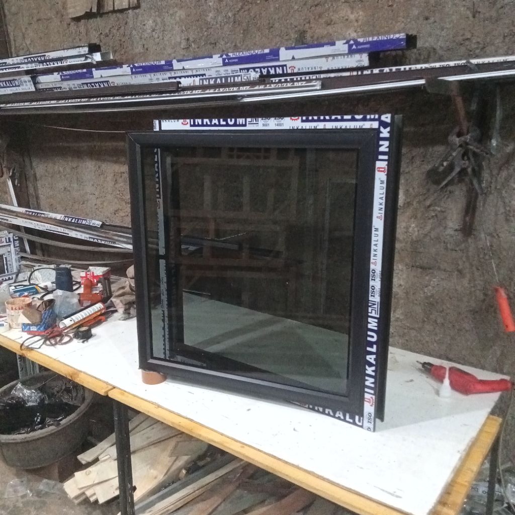 jendela aluminium 80 x 80 inkalum