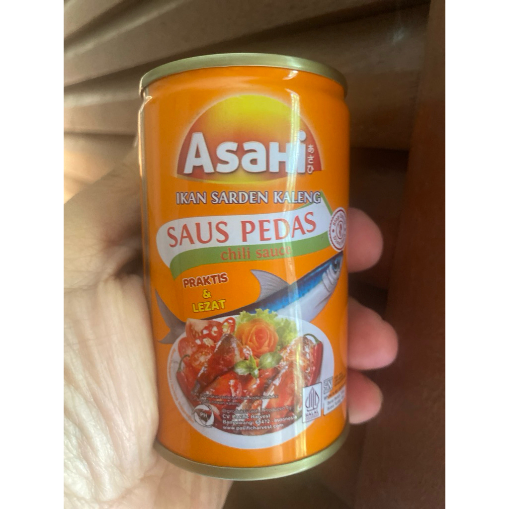 Asahi ikan sarden kaleng pedas 155 gram