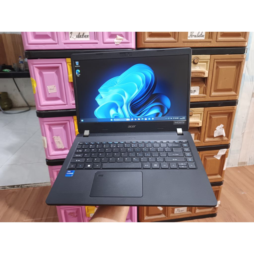 Acer Travelmate P214 Core i7 Gen 11 Ram 16 Ssd 512 Intel Iris