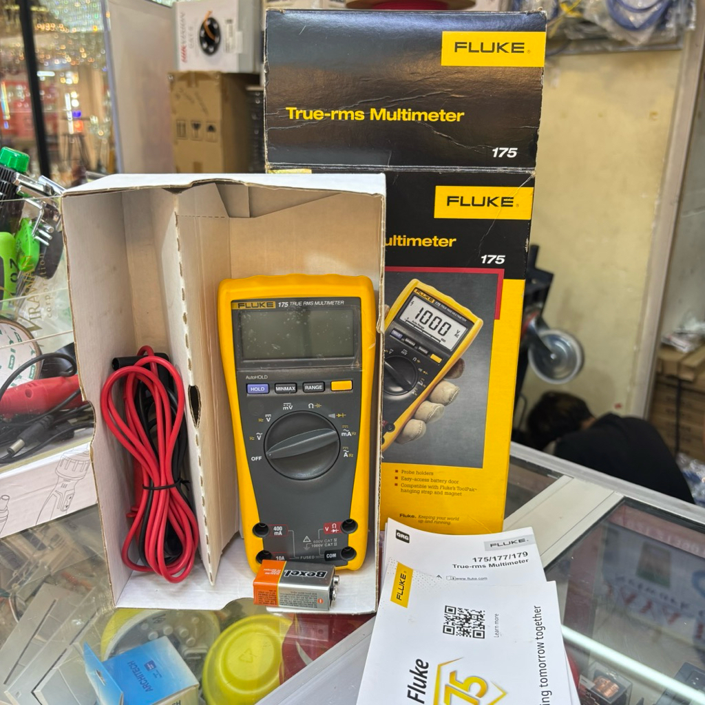 Fluke 175 True-RMS Multimeter Digital SET