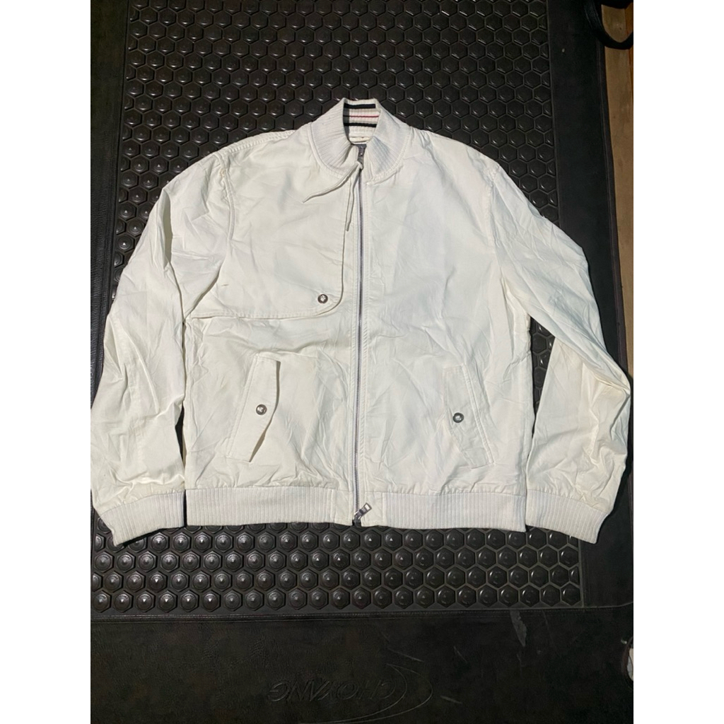 JAKET LUXURY ARMANI EXCHANGE PUTIH TULANG MEWAH BRANDED
