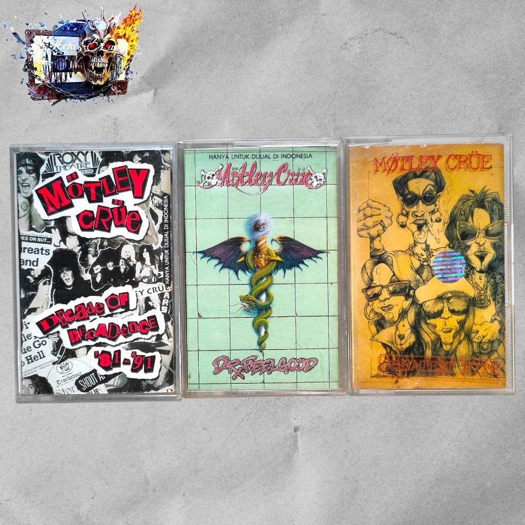 Kaset Pita Motley Crue Band Album