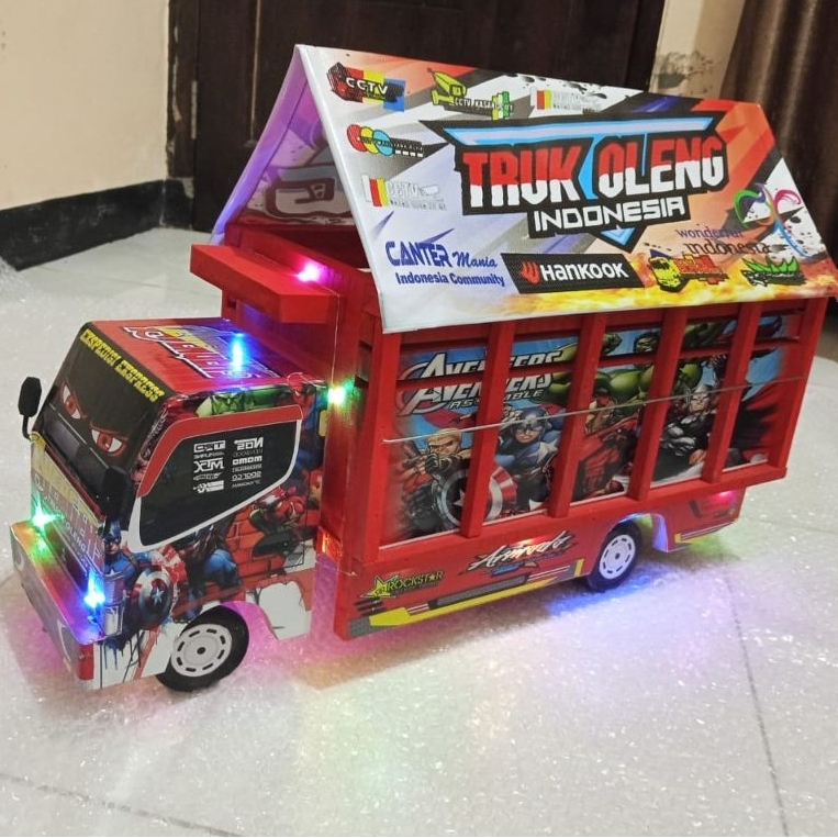 MINIATUR TRUK OLENG INDONESIA MERK AVANGERS CANTER MANIA INDONESIA COMMUNITY TRUK OLENG KAYU MAINAN 
