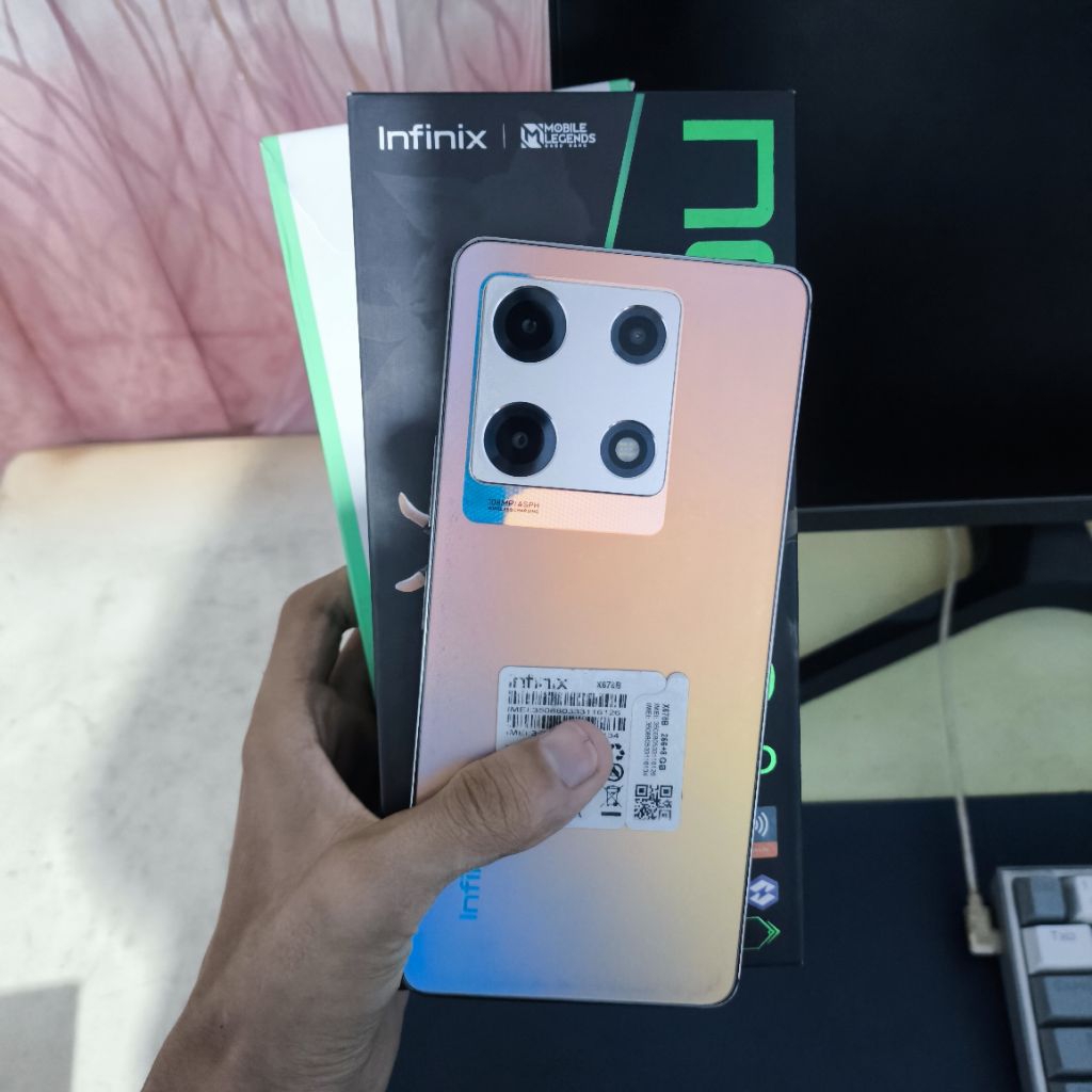 Infinix Note 30 Pro 8/256 GB Garansi Resmi Indonesia Second Bekas Original