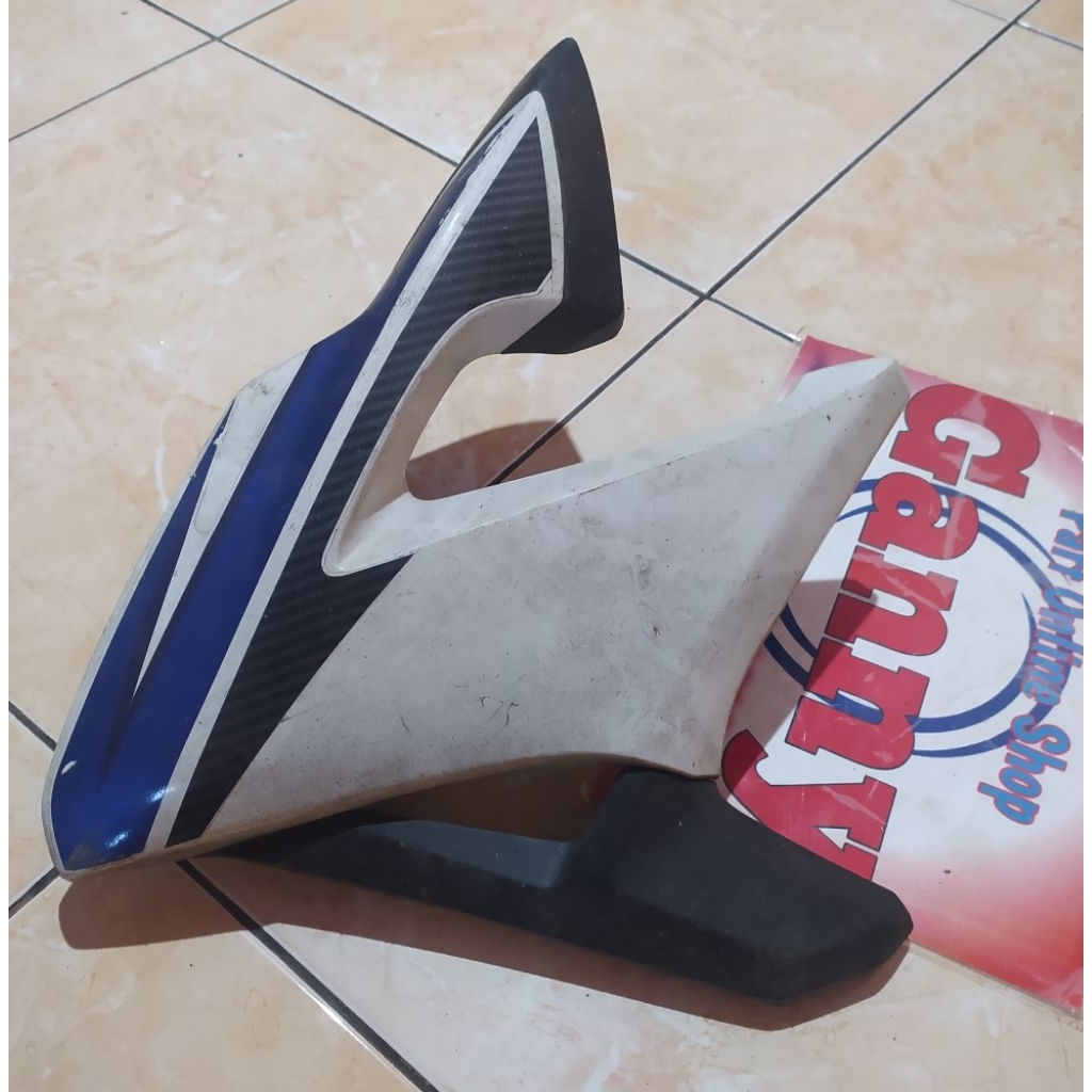 Sirip tangki sayap kiri Cb150r original bekas