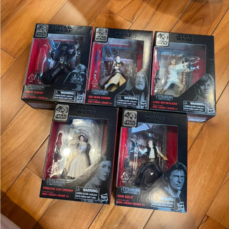 Hasbro Star Wars The Black Series Titanium Series 40th Anniversary Action Figure