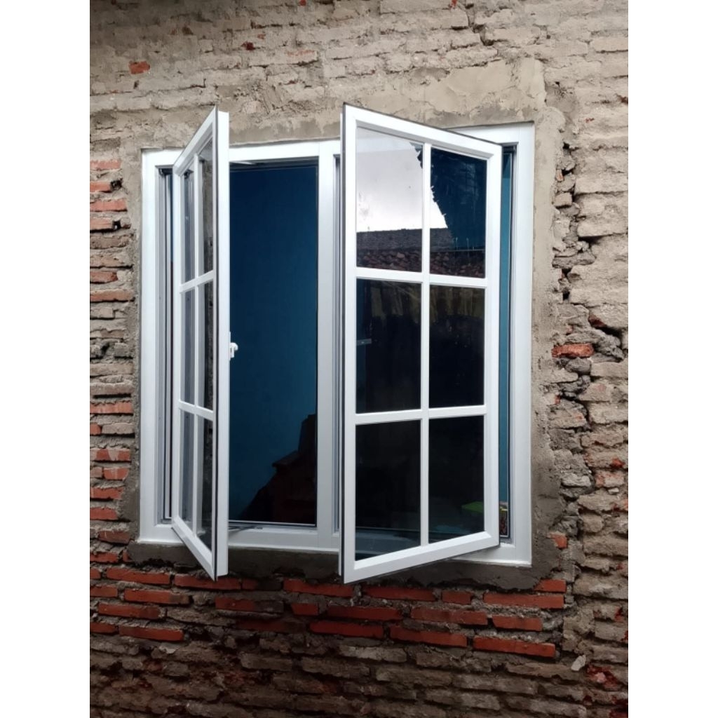 Jendela aluminium+kusen 3 inch,dengan ornamen luar dalam,dua daun bukaan kupu tarung,GRATIS PACKING 