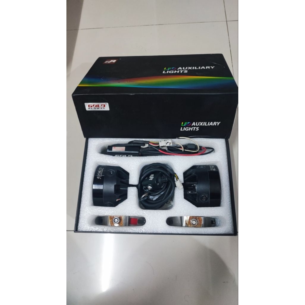 Lampu tembak Gold Runway GR-50X