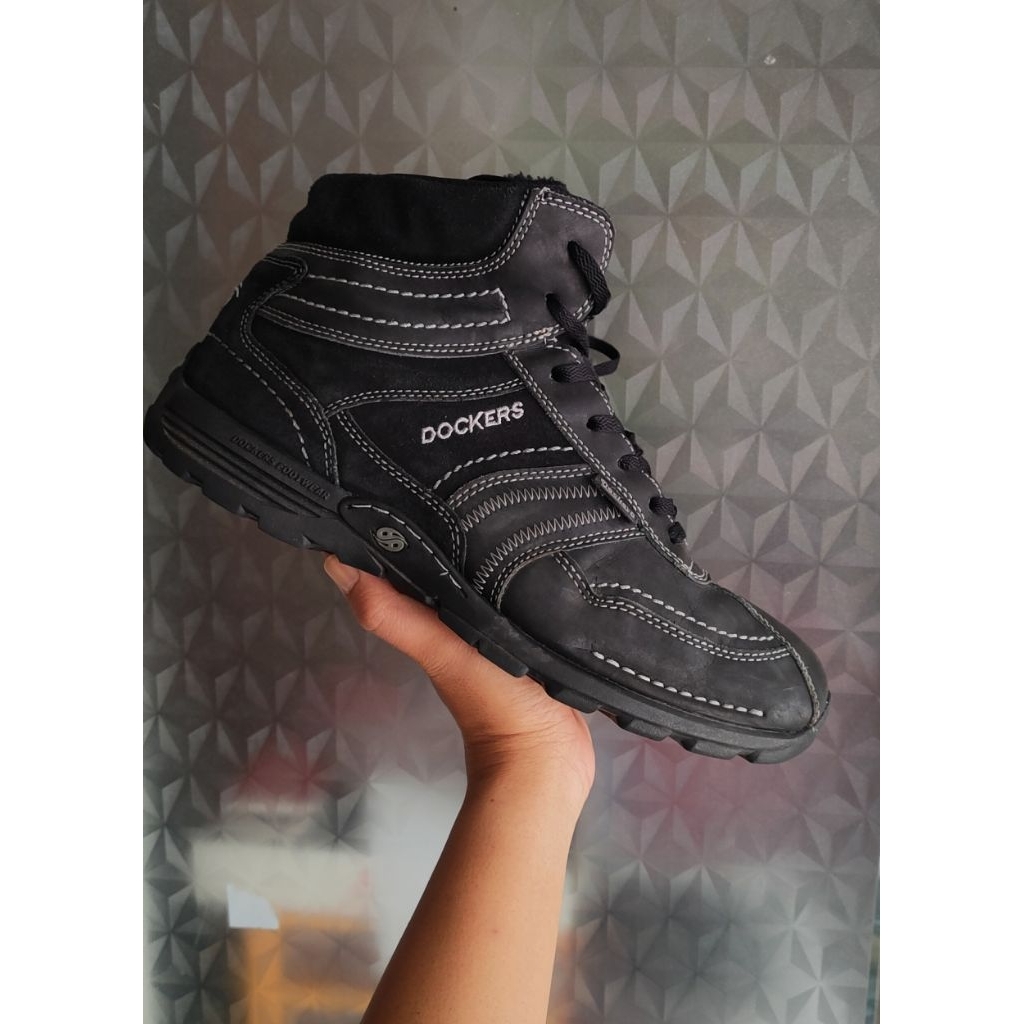sepatu boots dockers SZ 45 second bekas preloved