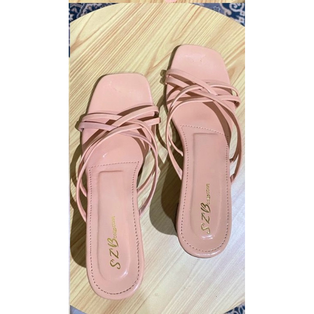 PRELOVED Sandal Wanita Block Heels