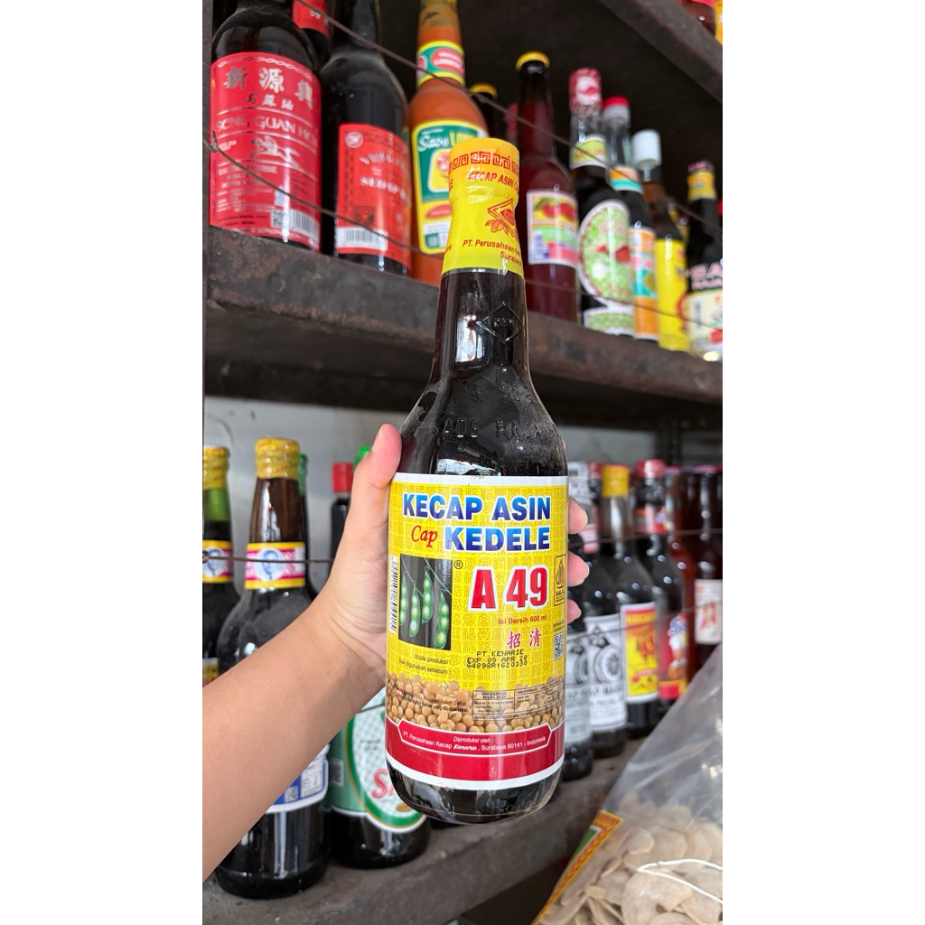 Kecap Asin Kedele Cap 49 600ml - Rasa Tradisional, Pilihan Halal, Praktis Instan