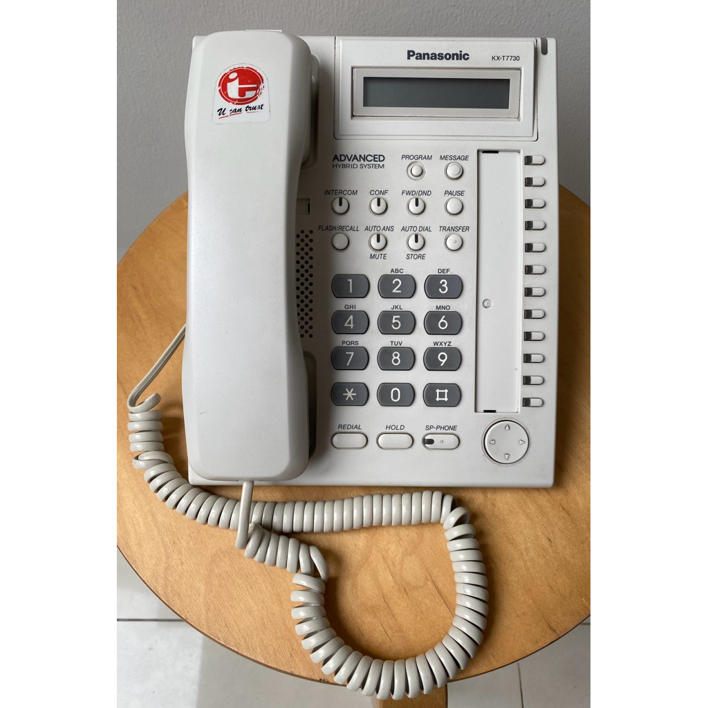 Preloved pesawat telepon rumah Panasonic KX-T7730 second
