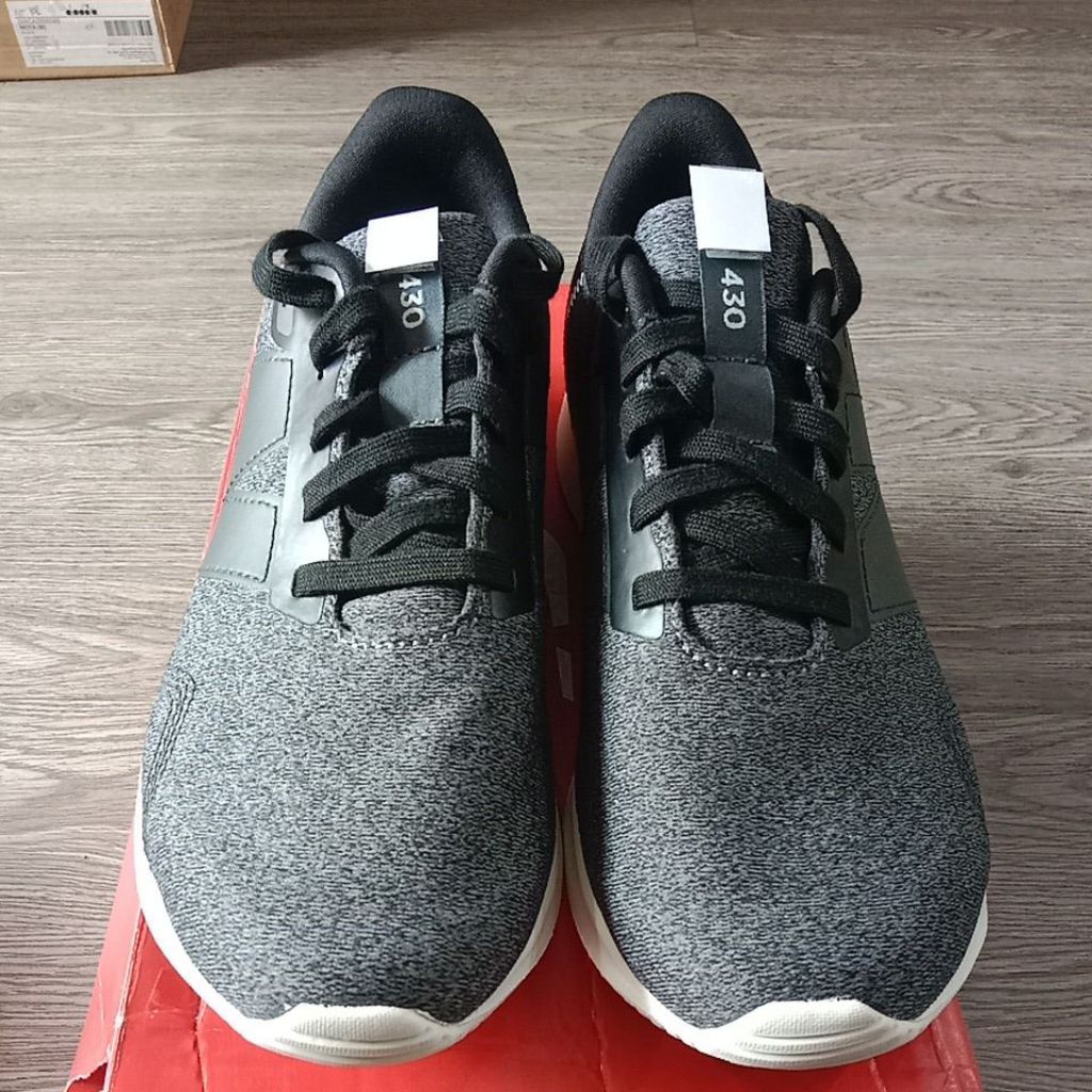 Sepatu WE430LB3