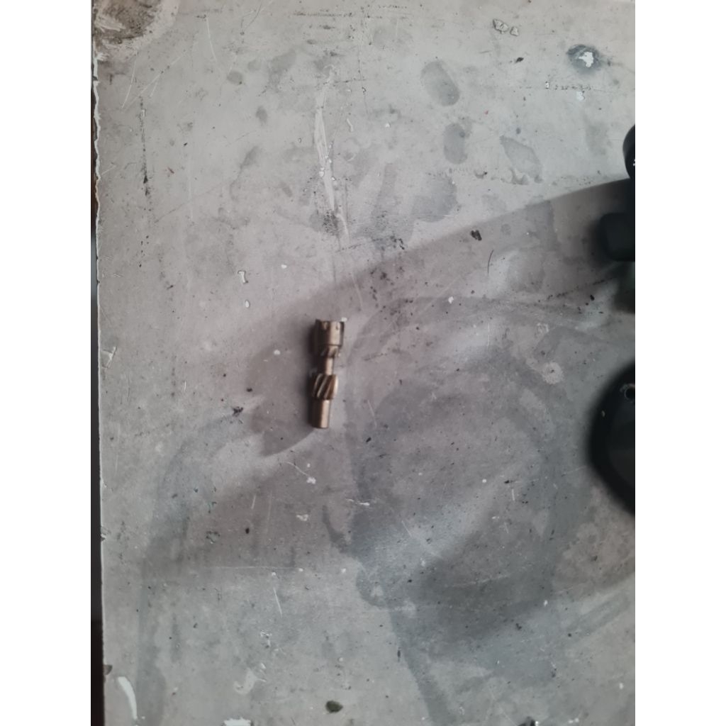 Part Daiwa T3 Pinion Gear Kanan