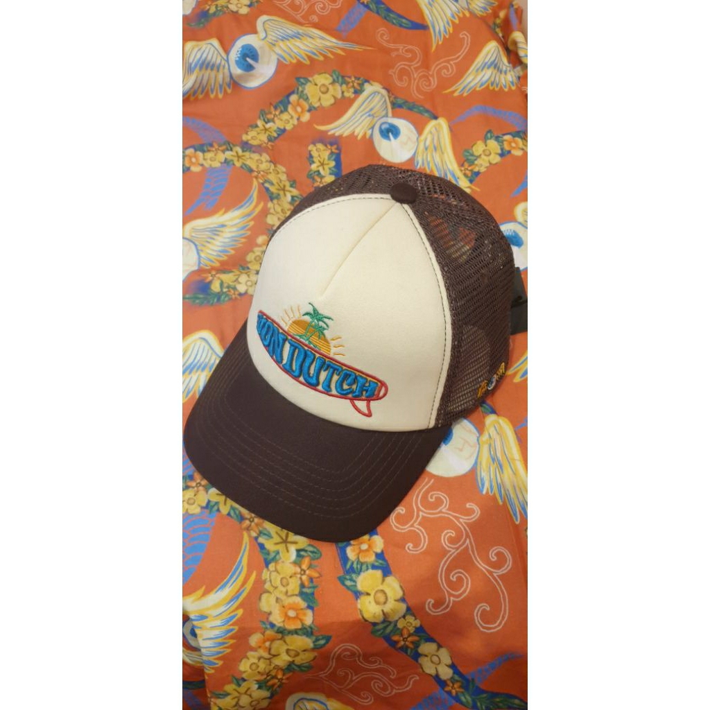 Von Dutch Caps Blue White