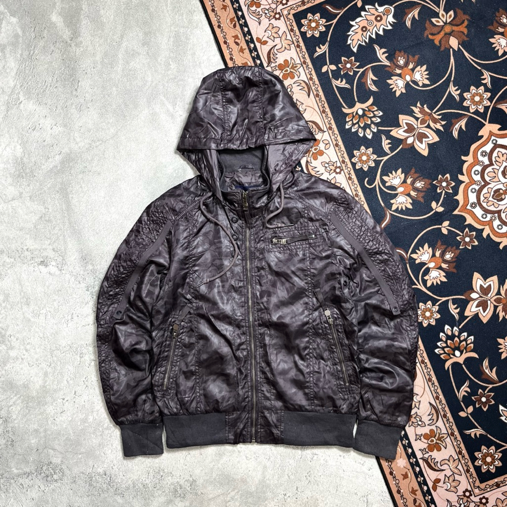 Jaket Design United Camo