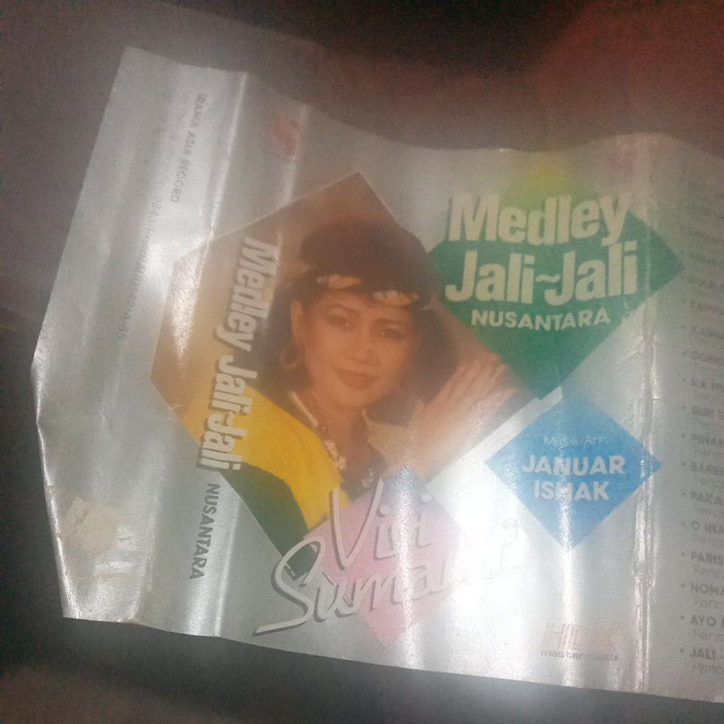 kaset pita VIVI SUNANti J-372