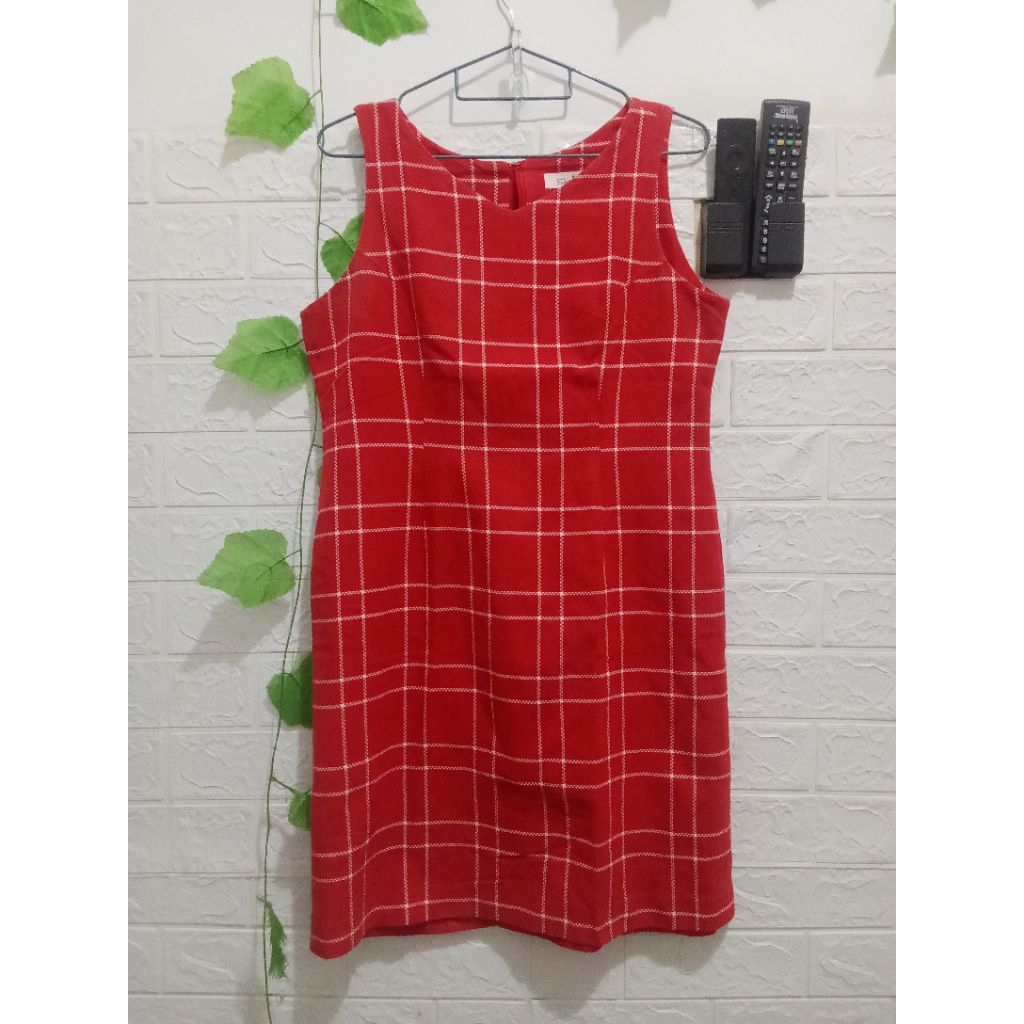 Preloved dress merah tweed