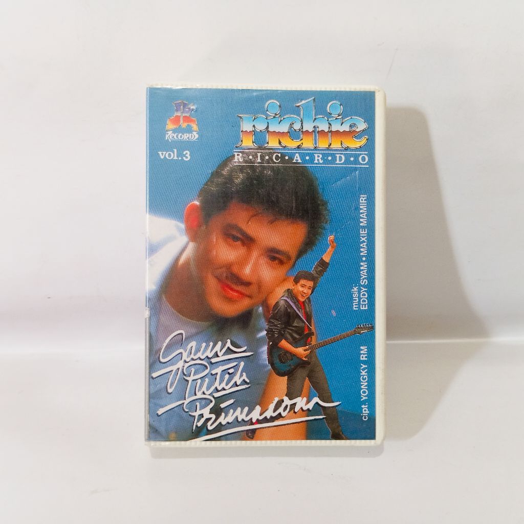 Kaset Richie Ricardo -Gaun Putih Primadona