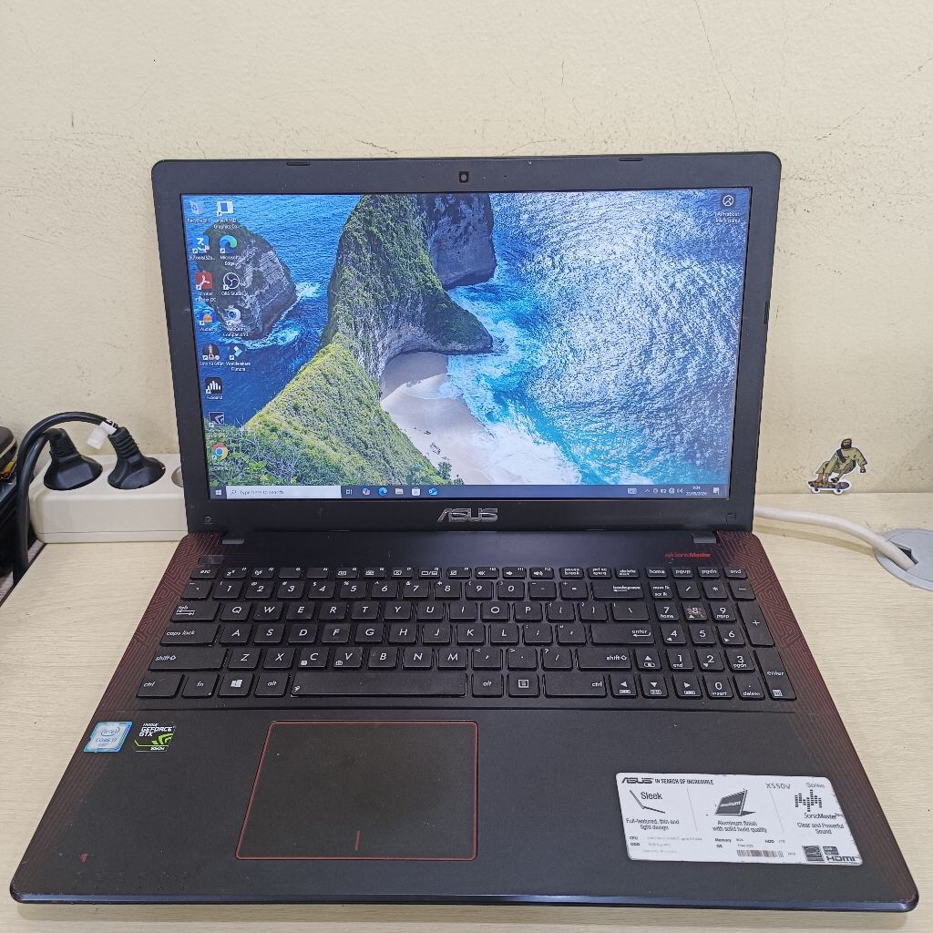 Asus X550VX (2017) Intel core i7 6700HQ Ram 16/256 SSD+1TB HDD NVIDIA GeForce GTX 950M (0848B)