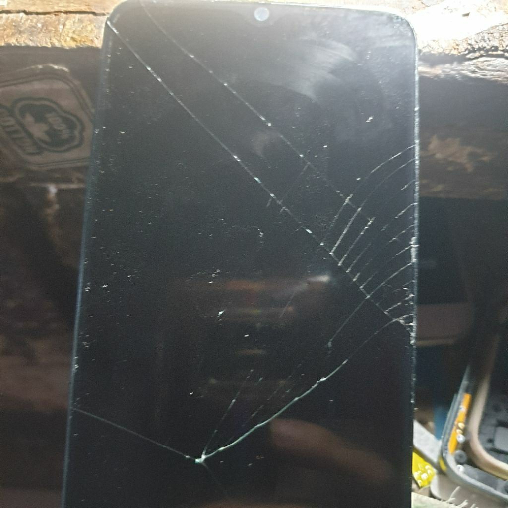 lcd vivo y17s minus retak