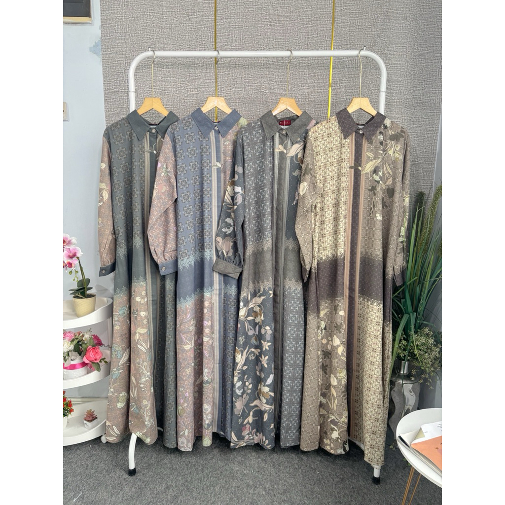 Melia Dress