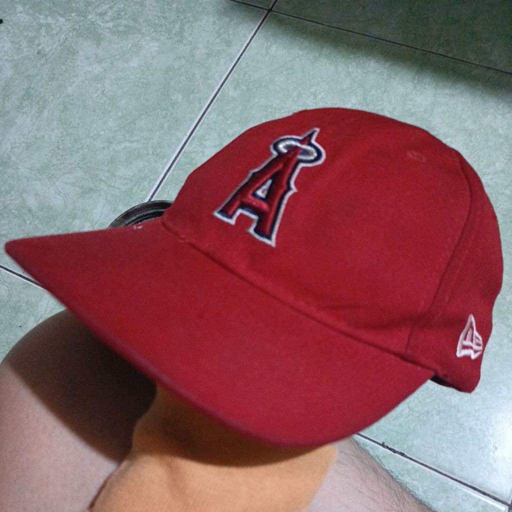 Topi New Era angels