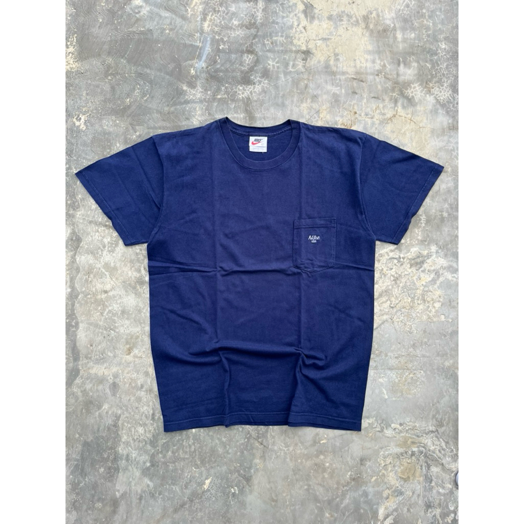 kaos nike vintage 90s pocket bordir made in usa