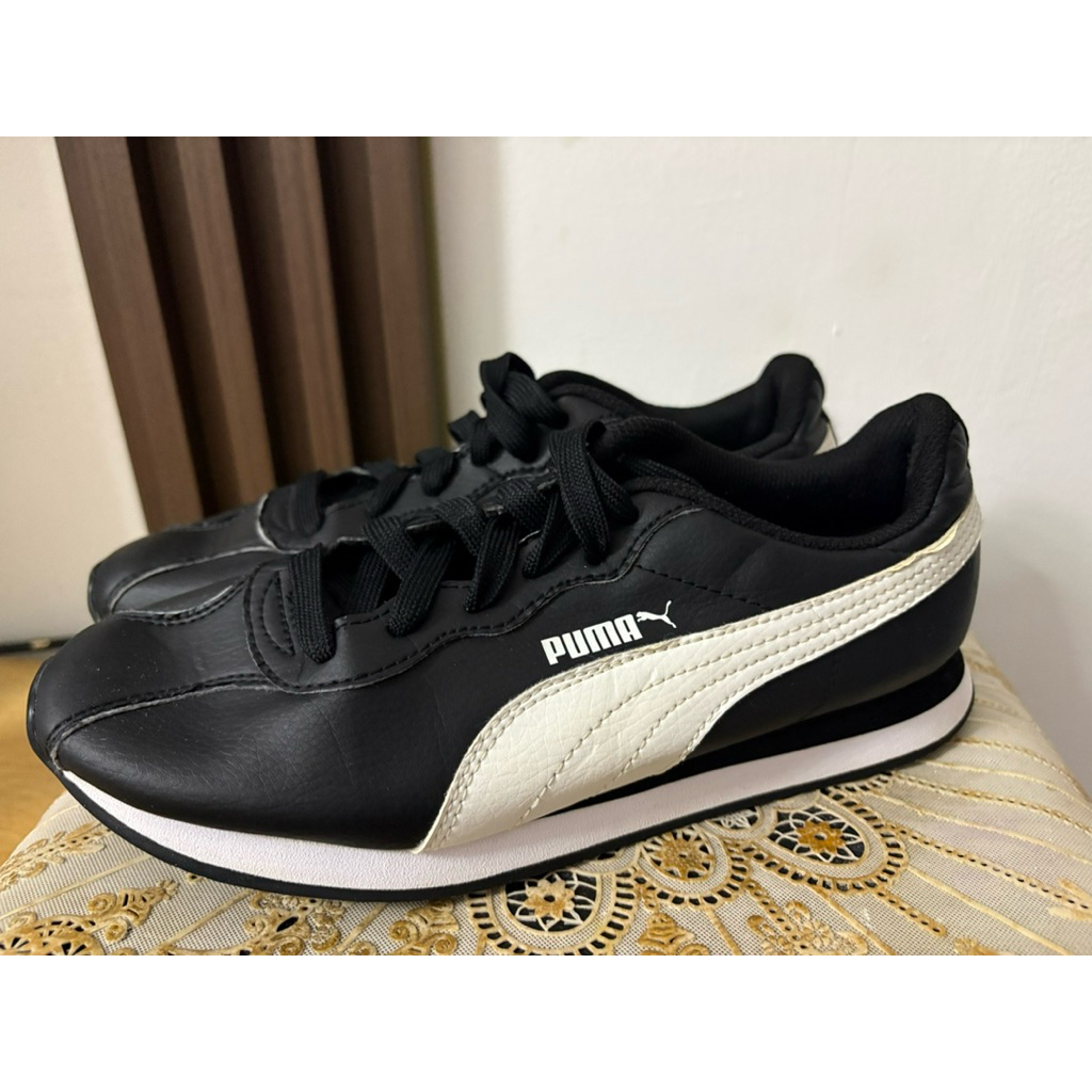 Sepatu Puma Turin black second size 38