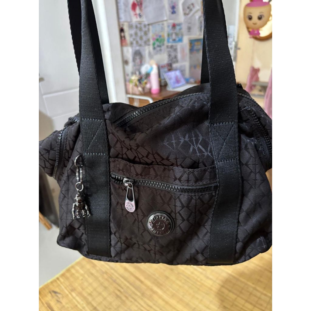 tas kipling original authentic 100%. like new