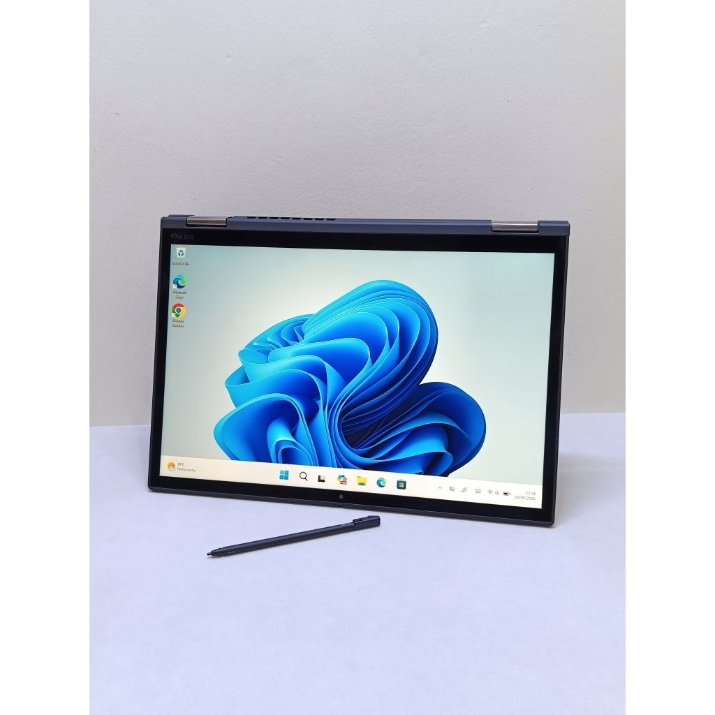Lenovo thinkpad x13 Yoga TOUCH / i5-1135g7 / 16GB-256GB / LIKENEW