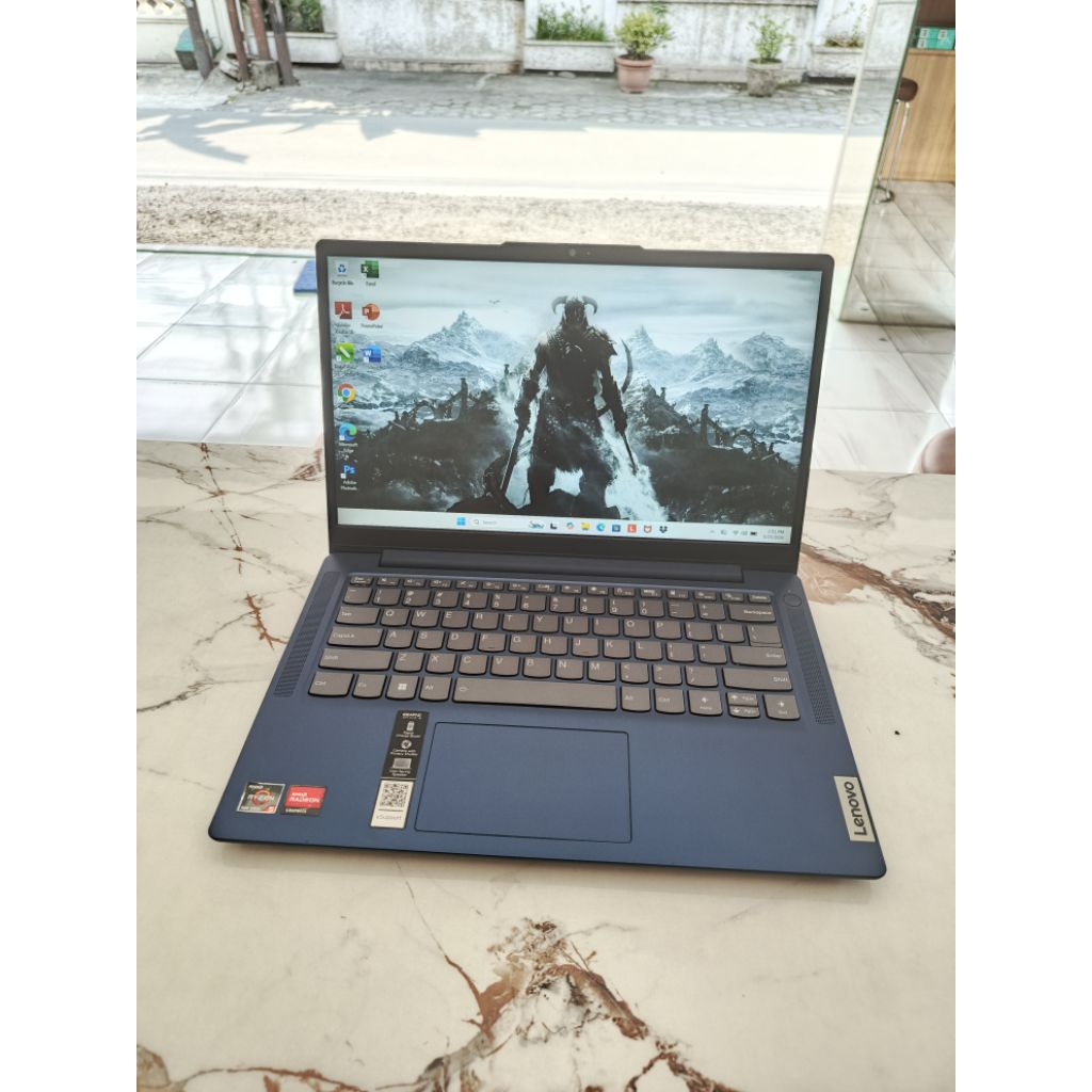 LENOVO SLIM 3 | RYZEN 5-7530U | RAM 8 GB | SSD 512 GB