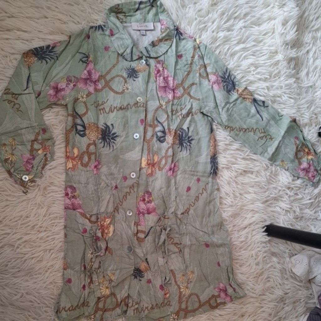 Luna by Ria Miranda Kemeja atasan baju lengan panjang anak perempuan PRELOVED