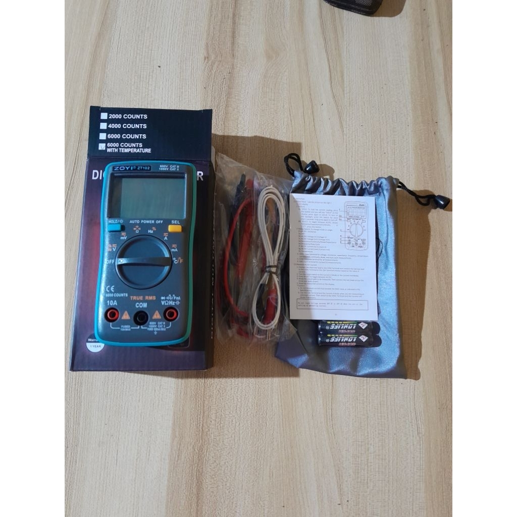 Digital Multimeter Avometer Zoyi Zt 102