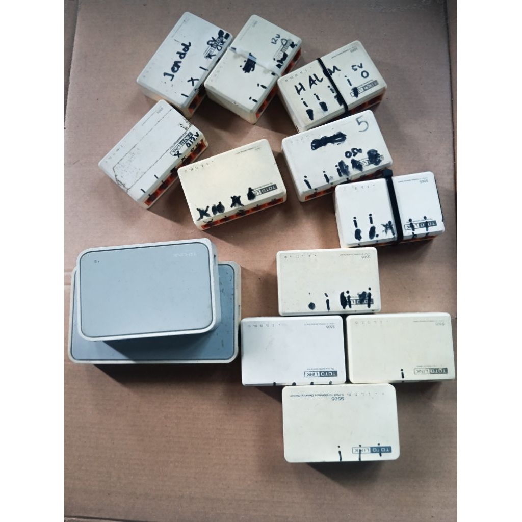 TOTOLINK POE TAKE ALL SWITCH HUB 13 UNIT