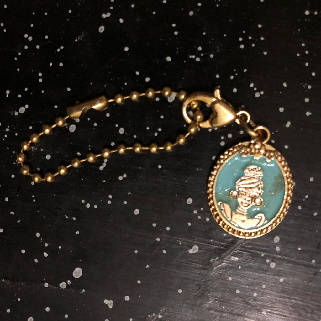 gantungan kunci disney princess cinderella - charm ori disney