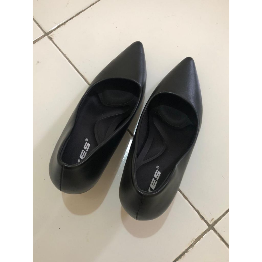 [PRELOVED] SEPATU HIGH HEELS XES UKURAN 39