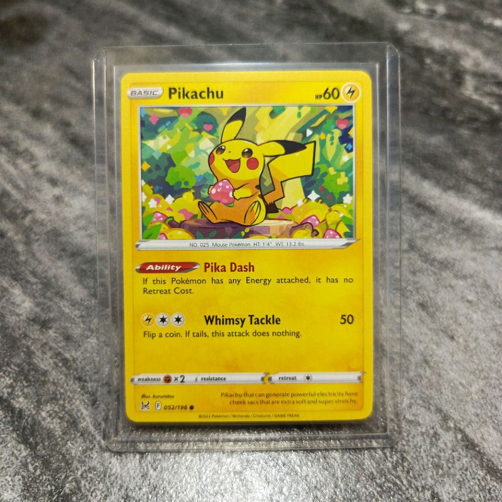 kartu pokemon pikachu english asli | kartu pikachu english original | TCG Pikachu | dapat toploader