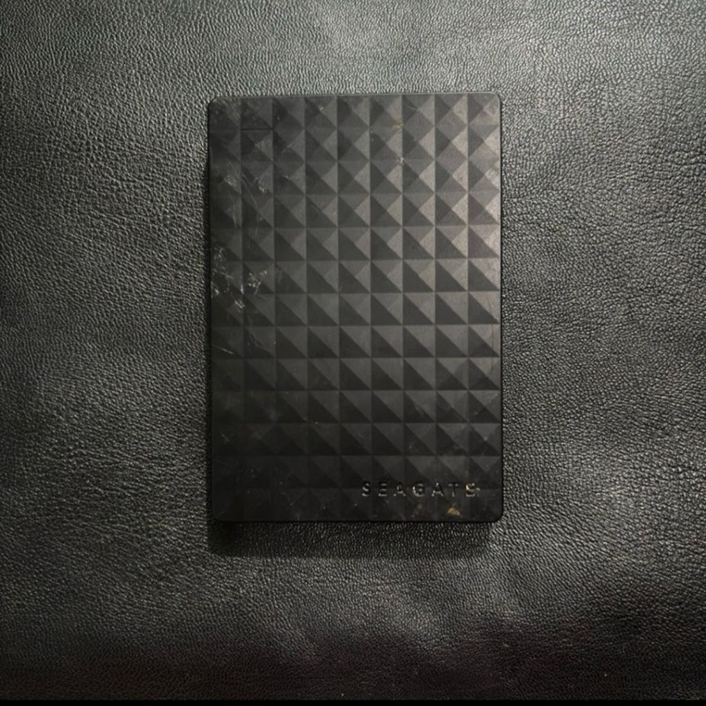 Hardisk Eksternal 1TB Seagate HDD External 1 tera merk seagate