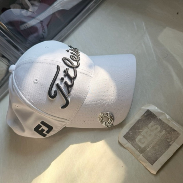 Titleist Cap Topi Golf Tour Performance Pro V1 White Original