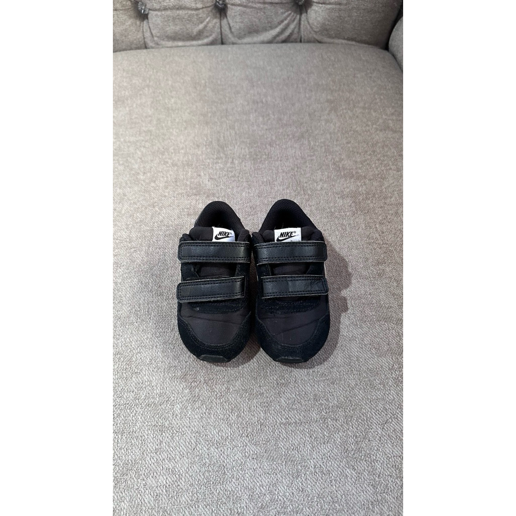 sepatu nike baby