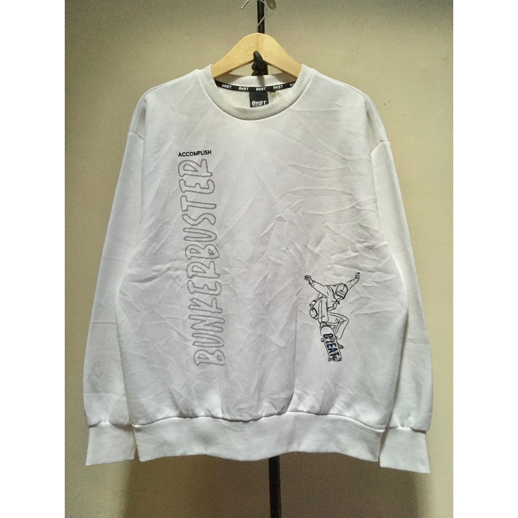 BKBT Crewneck Skate Board Fleece Tebal Putih