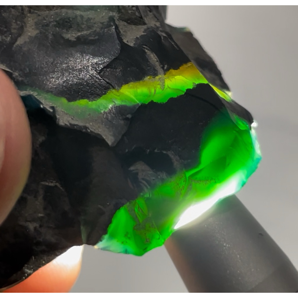 Bahan Batu Bacan Doko Bongkahan Bacan Coklat Kristal Kaca