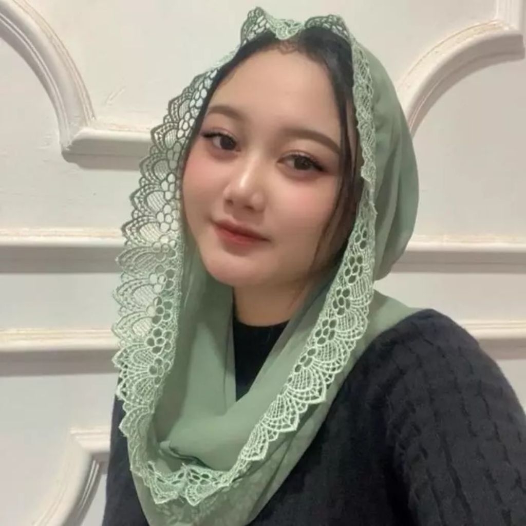 Hijab Instan Renda Ayu Yeni Wahid Ceruty Super Premium