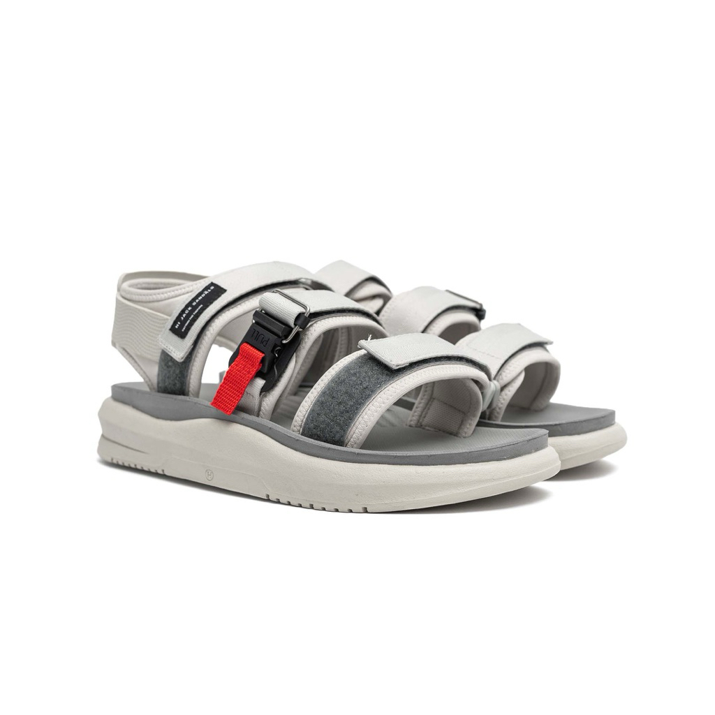 Preloved Hijack Sandals Astro Sputnik Size 40 Unisex