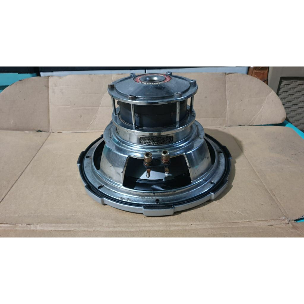 subwoofer mobil 10inch singel voice coil  4ohms1000watts fussion pcw-1002 second bekas normal siap p