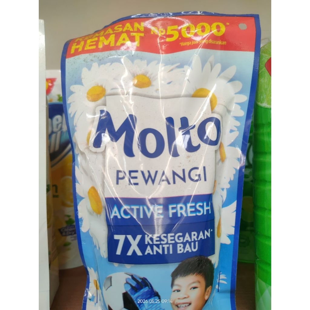 molto pewangi 250 ml