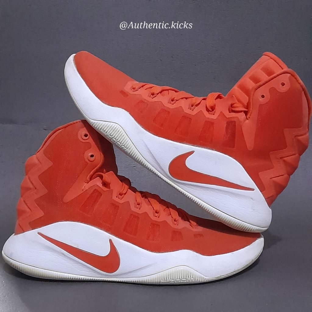 [Size 39] Nike Hyperdunk 2016 'Bright Crimson' (844391-881)