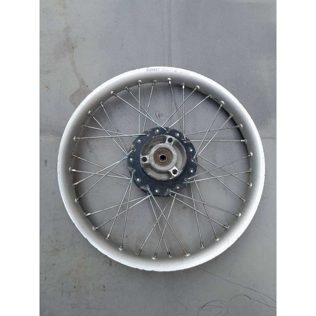 Velg belakang suzuki satria fu comet 160
