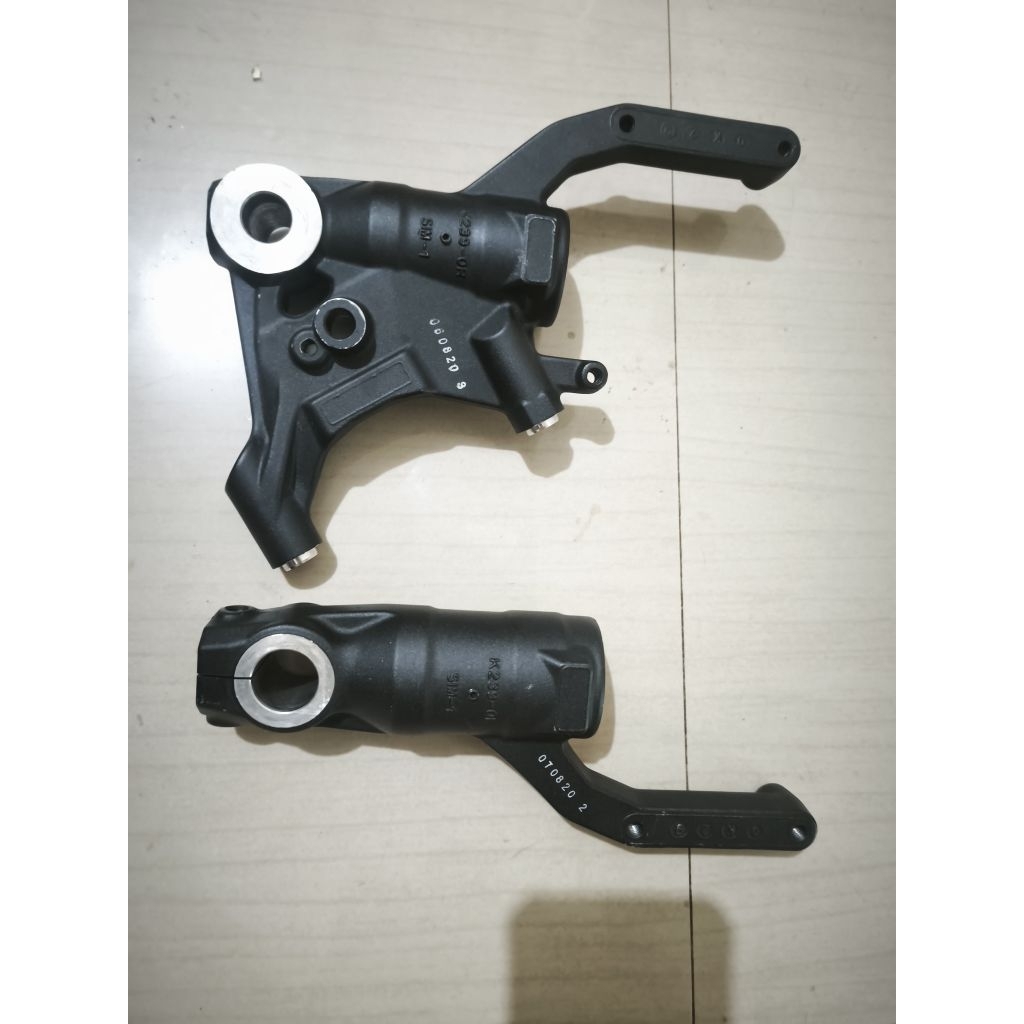 Bottom shock USD ZX25